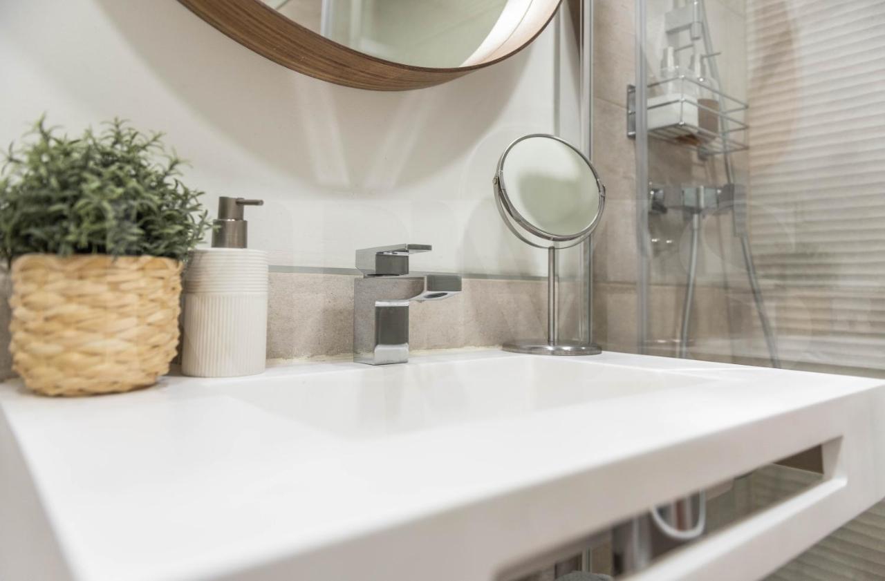 Lovely Boho Apartment With Parking - Historic Center By Rems Μάλαγα Εξωτερικό φωτογραφία